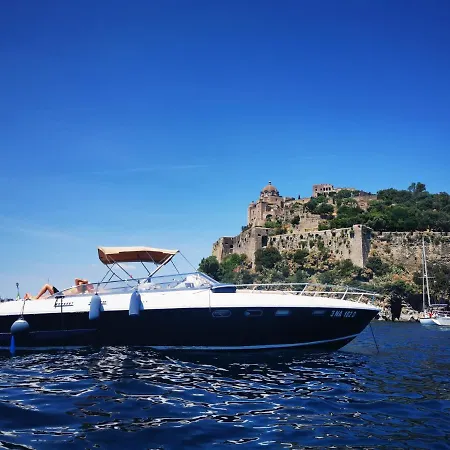 Gradasso Boat And Breakfast