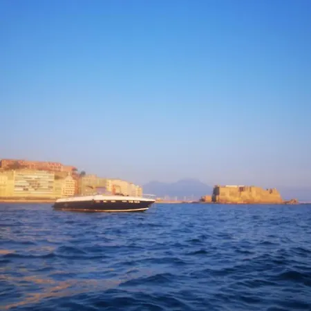 Gradasso Boat And Breakfast Botel Naples