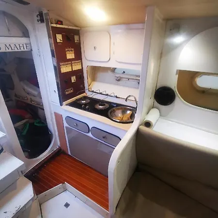 Gradasso Boat And Breakfast * Naples
